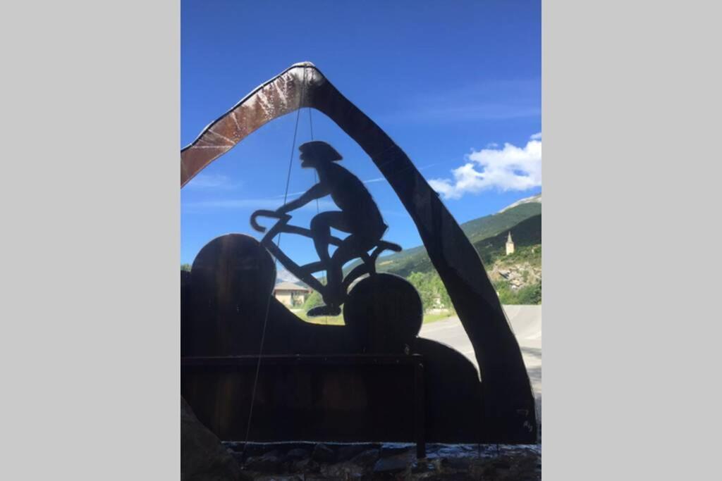Maison Neuve Proche De Barcelonnette Jausiers Dış mekan fotoğraf